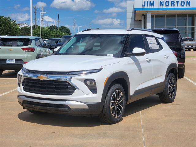 new 2025 Chevrolet TrailBlazer car, priced at $27,384