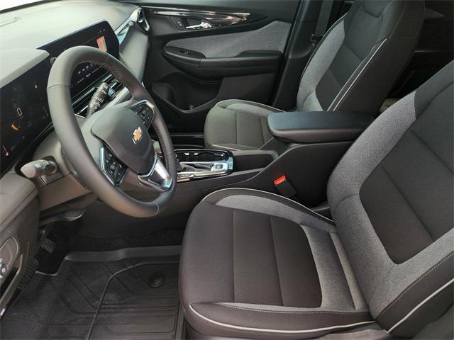 new 2025 Chevrolet TrailBlazer car, priced at $27,384