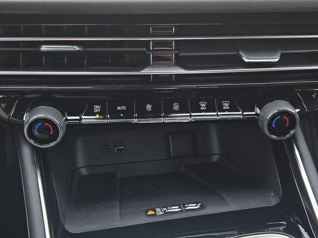 new 2026 Chevrolet Traverse car, priced at $43,305