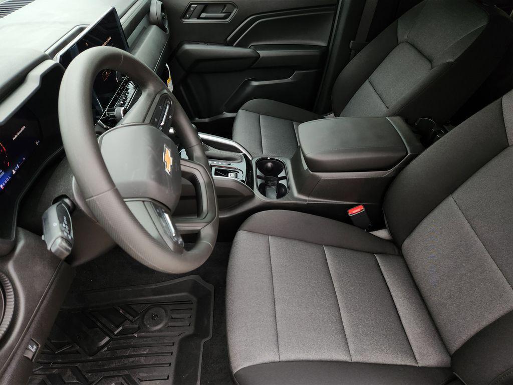 new 2026 Chevrolet Colorado car, priced at $32,283