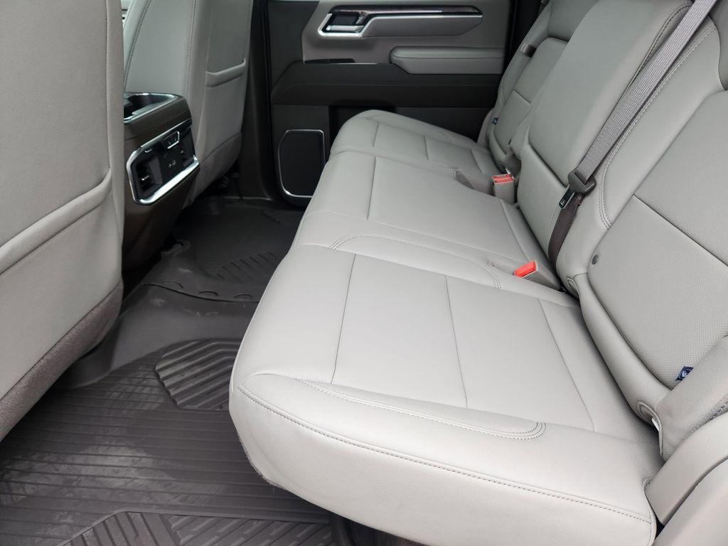 new 2025 Chevrolet Silverado 2500 car, priced at $75,727