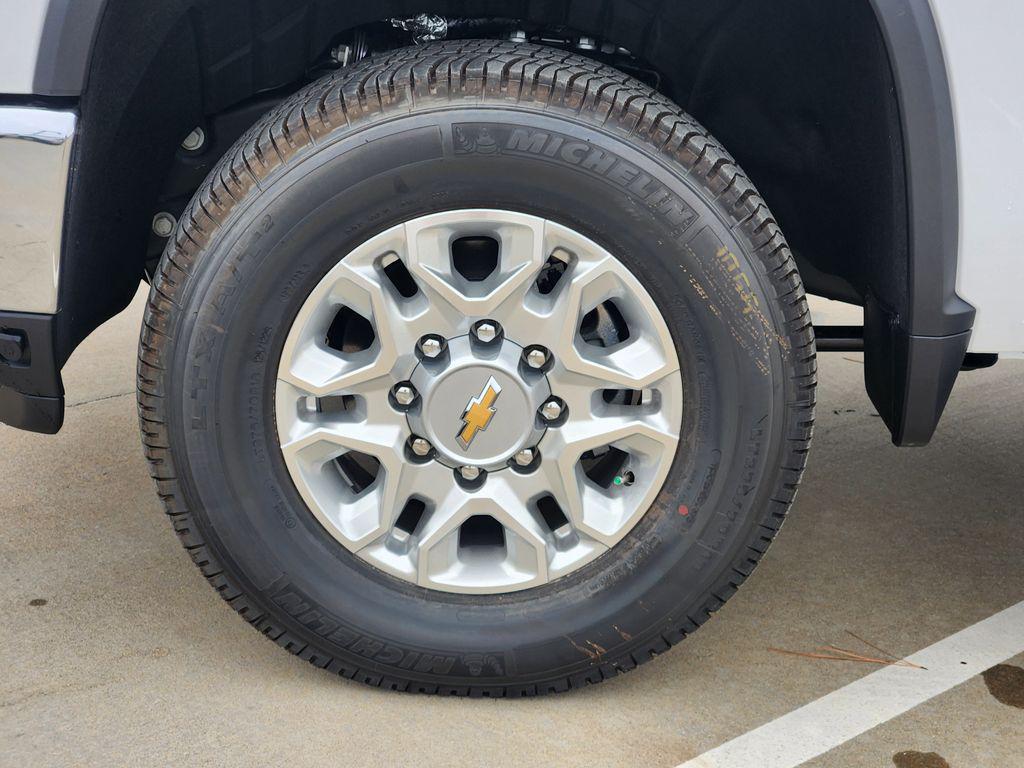 new 2025 Chevrolet Silverado 2500 car, priced at $75,727