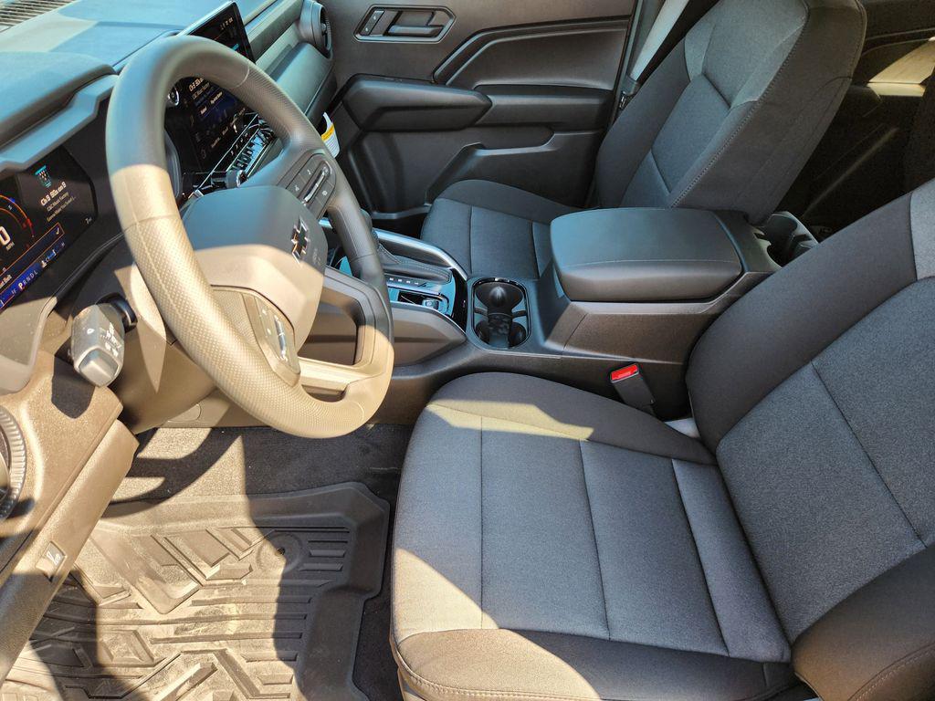 new 2026 Chevrolet Colorado car, priced at $42,613