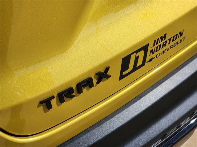 new 2025 Chevrolet Trax car, priced at $26,803