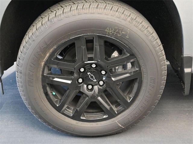 new 2025 Chevrolet Silverado 1500 car, priced at $41,437