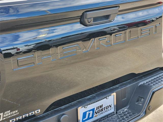 new 2025 Chevrolet Colorado car, priced at $31,814