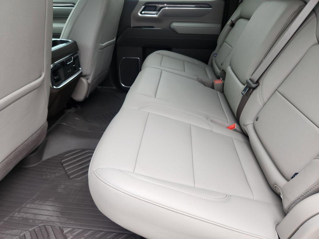 new 2025 Chevrolet Silverado 2500 car, priced at $75,727