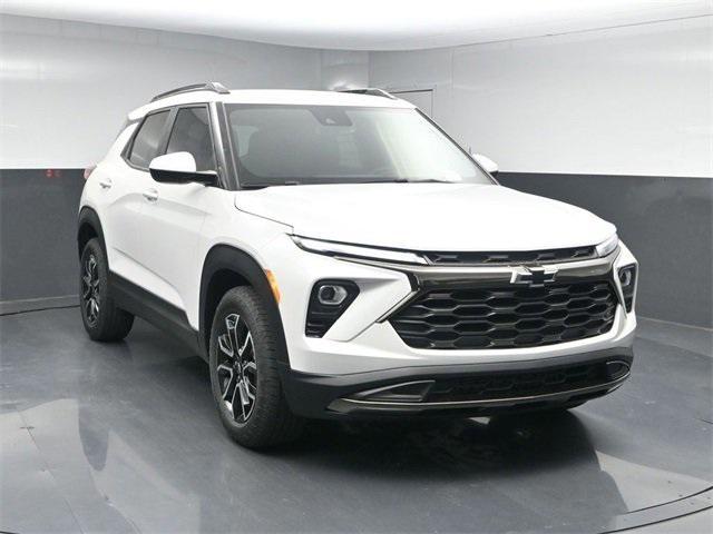 new 2025 Chevrolet TrailBlazer car, priced at $30,513