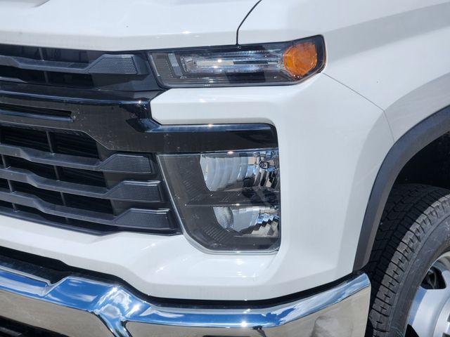new 2025 Chevrolet Silverado 3500 car, priced at $55,232