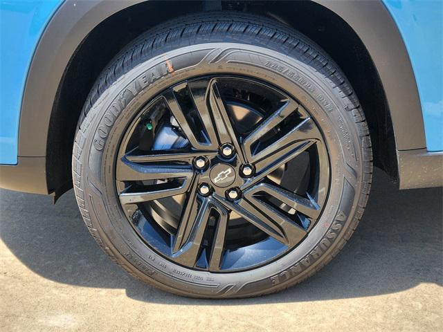 new 2025 Chevrolet Trax car, priced at $26,803