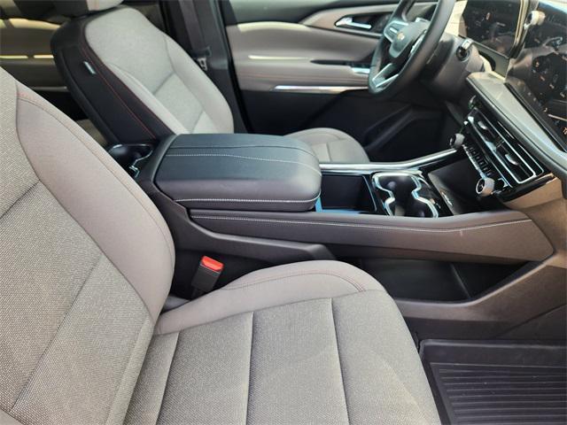 new 2025 Chevrolet Traverse car, priced at $45,560