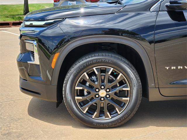 new 2025 Chevrolet Traverse car, priced at $45,560