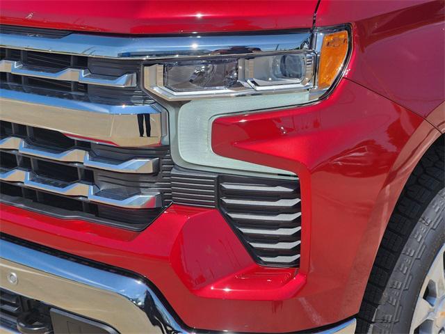 new 2025 Chevrolet Silverado 1500 car, priced at $60,557