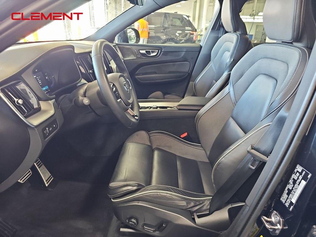 used 2022 Volvo XC60 Recharge Plug-In Hybrid car, priced at $31,500