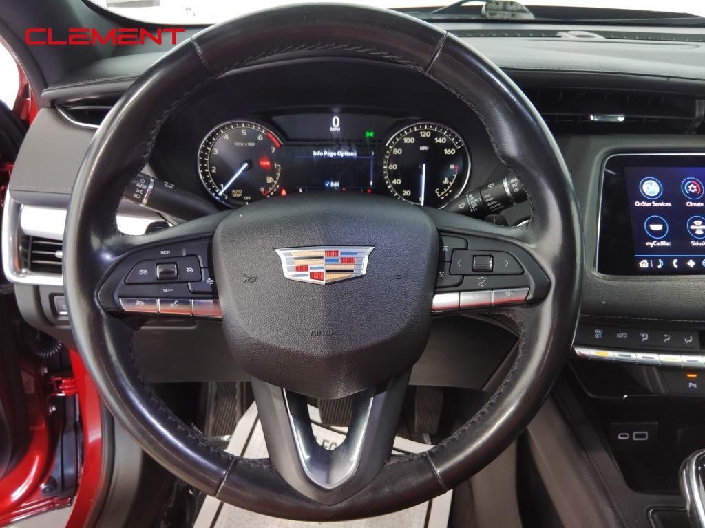 used 2021 Cadillac XT4 car, priced at $22,500