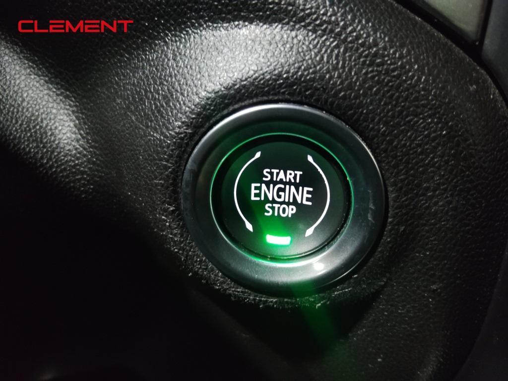 used 2021 Chevrolet Silverado 1500 car, priced at $30,000