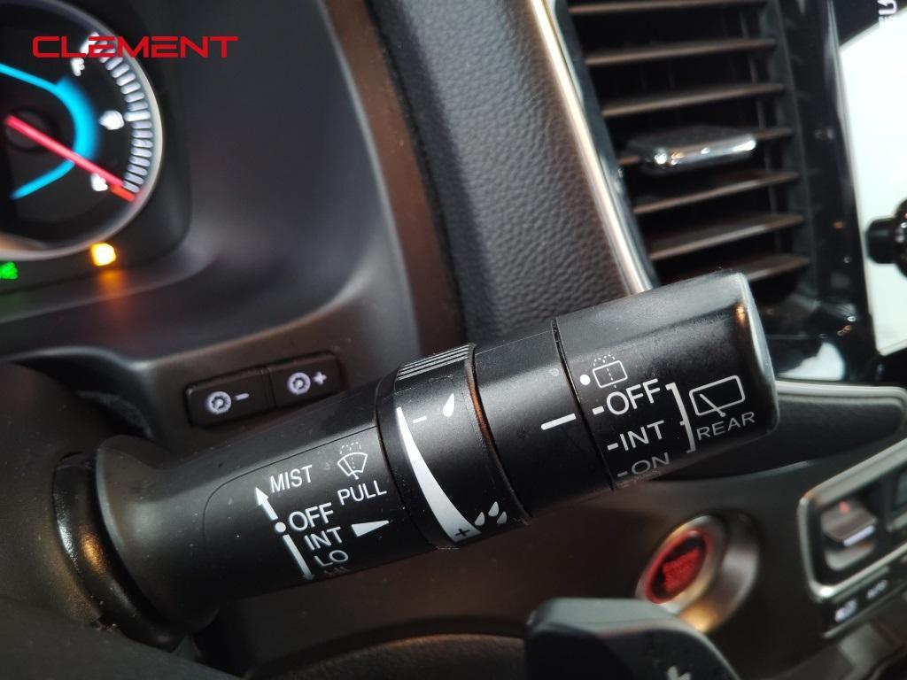 used 2022 Honda Pilot car, priced at $31,000