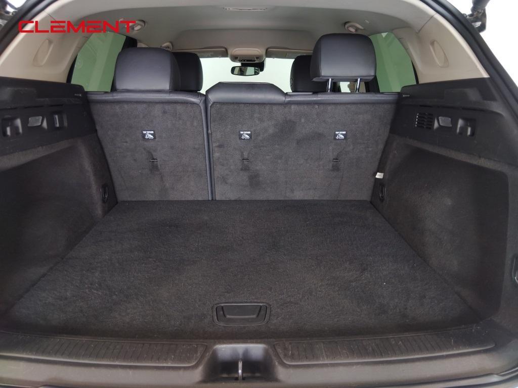 used 2023 Buick Envision car, priced at $24,000
