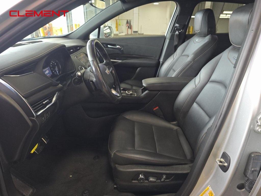 used 2021 Cadillac XT4 car