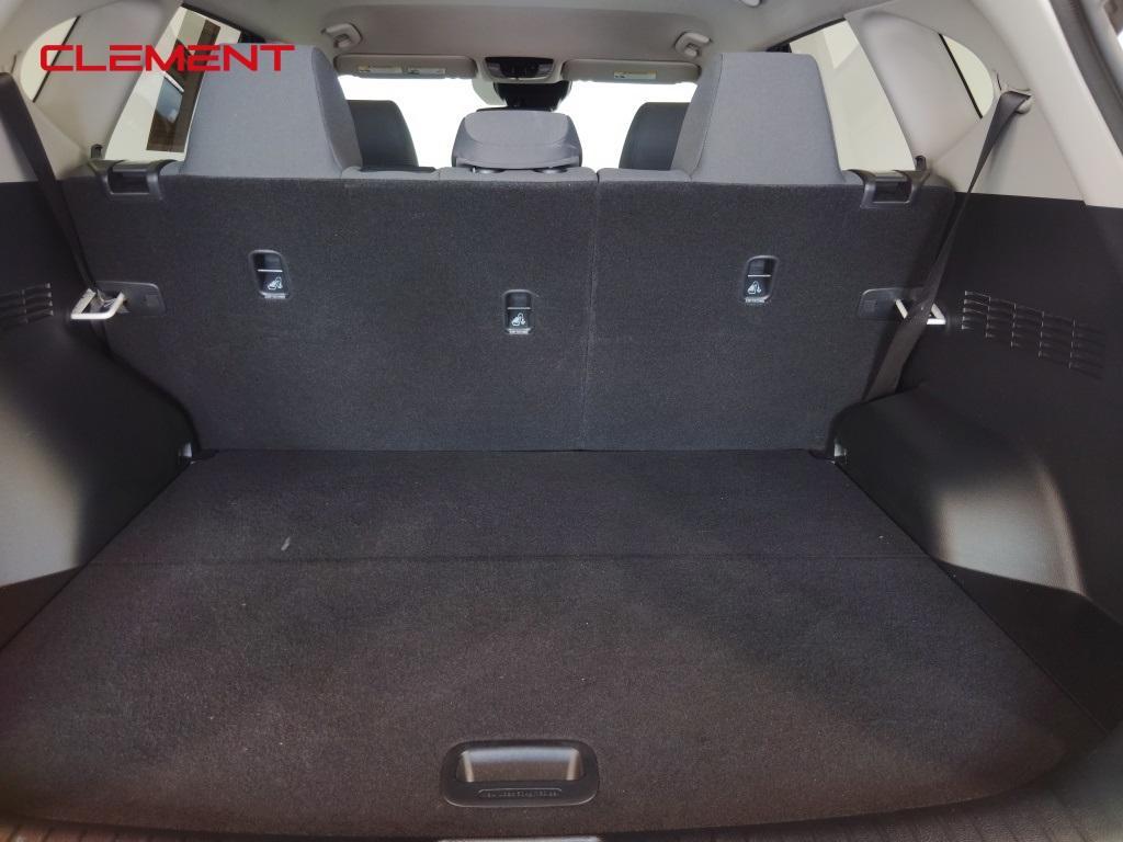 used 2024 Kia Seltos car, priced at $23,300
