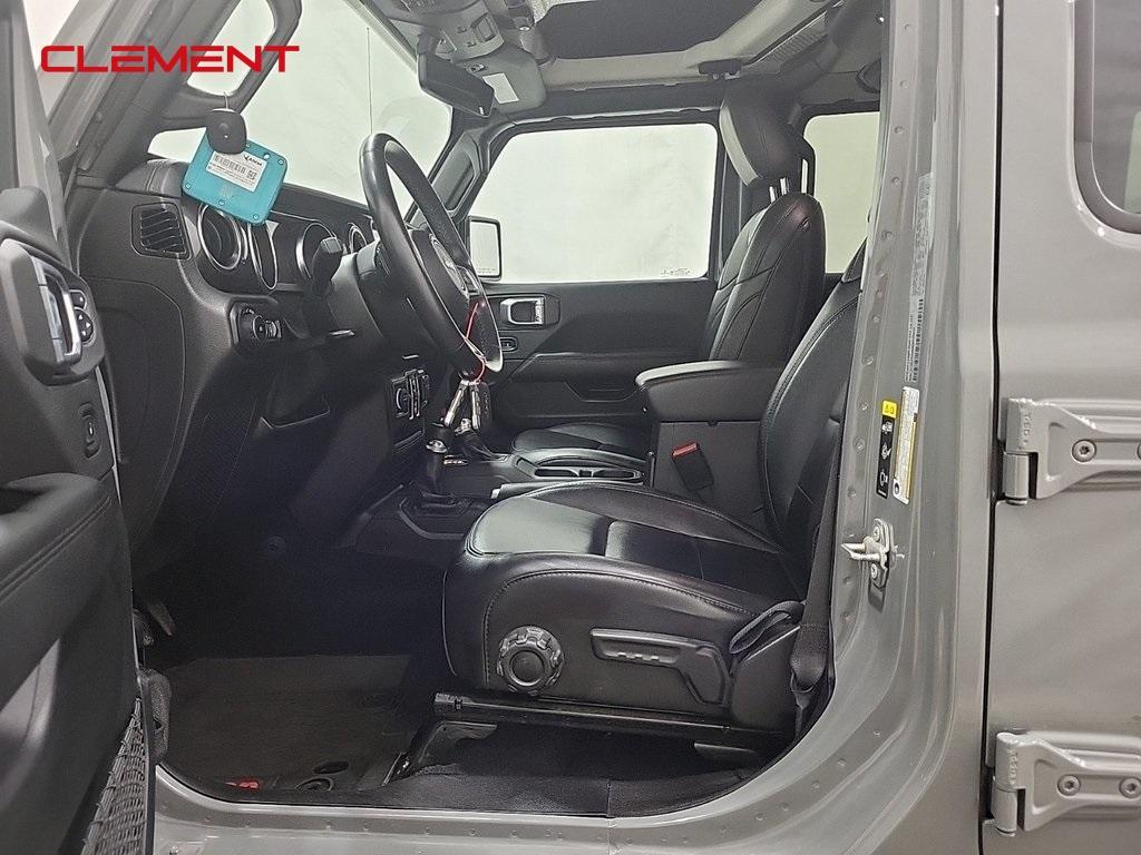 used 2021 Jeep Wrangler Unlimited car, priced at $33,800
