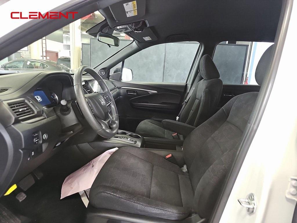 used 2022 Honda Pilot car, priced at $33,000