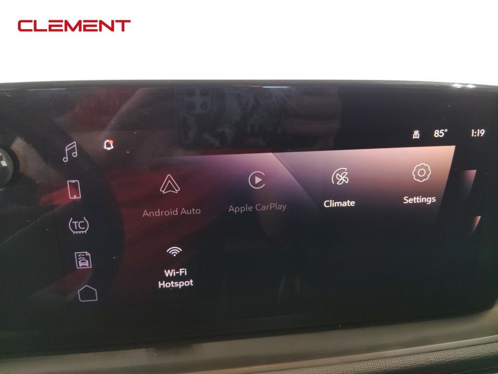 used 2025 Buick Envista car, priced at $23,000