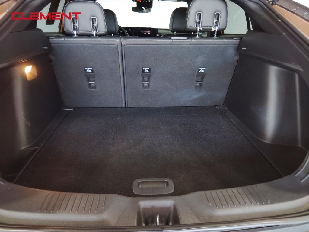 used 2025 Buick Envista car, priced at $23,000