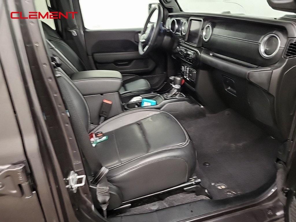 used 2021 Jeep Wrangler Unlimited car, priced at $32,000