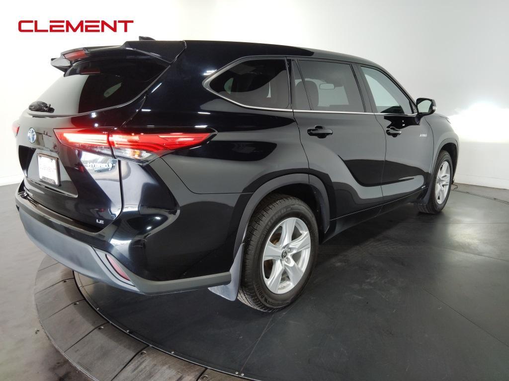 used 2021 Toyota Highlander Hybrid car, priced at $26,000