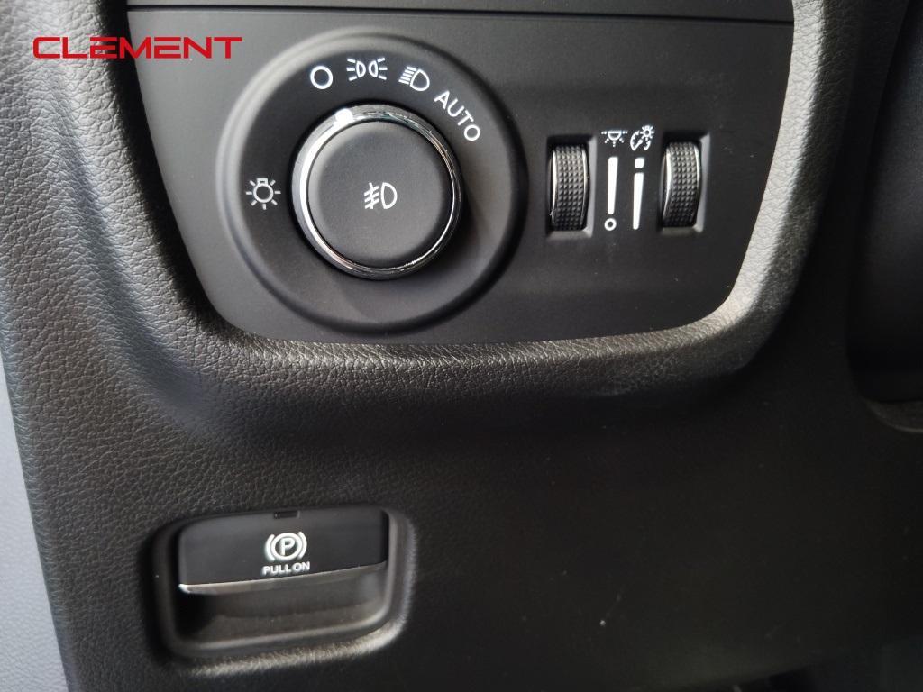 used 2024 Jeep Grand Cherokee L car, priced at $36,500