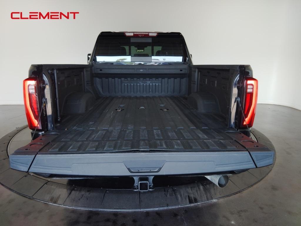 used 2024 GMC Sierra 2500 car, priced at $75,500