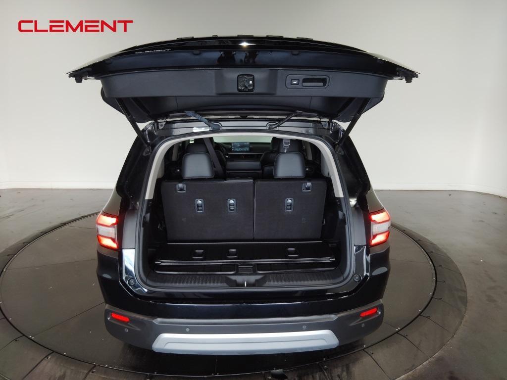 used 2023 Honda Pilot car, priced at $36,000