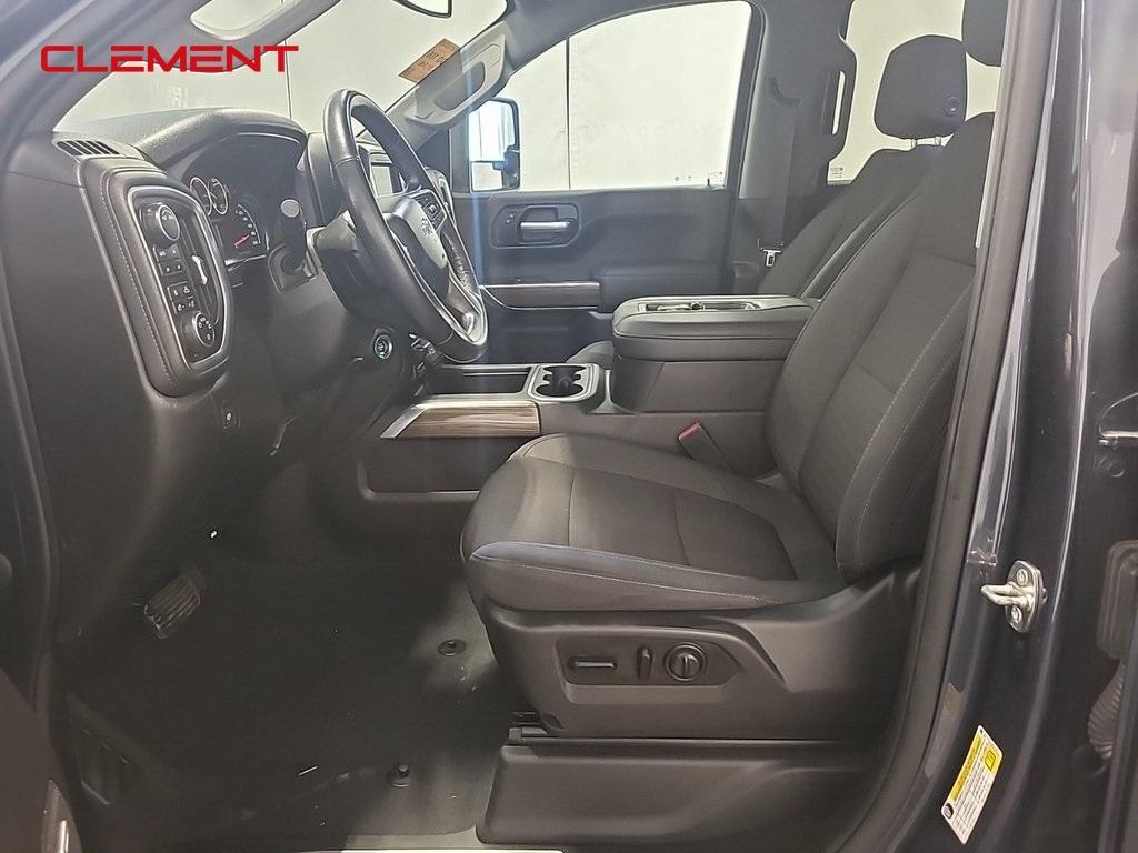 used 2021 Chevrolet Silverado 1500 car, priced at $42,300