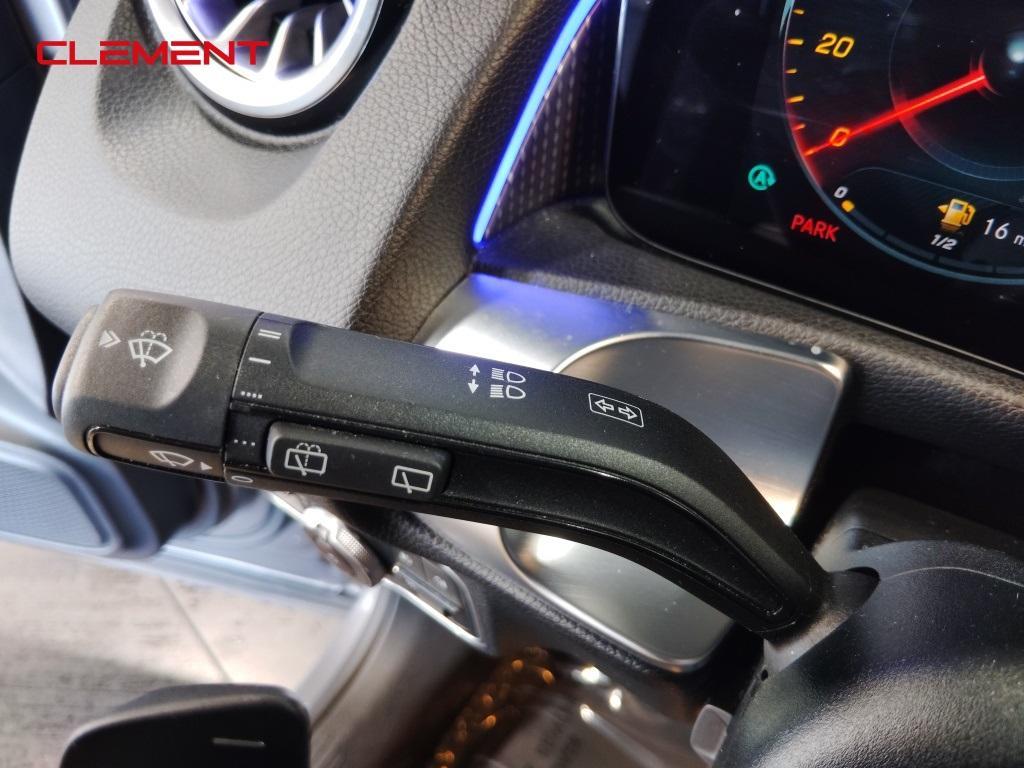 used 2022 Mercedes-Benz GLB 250 car, priced at $26,600