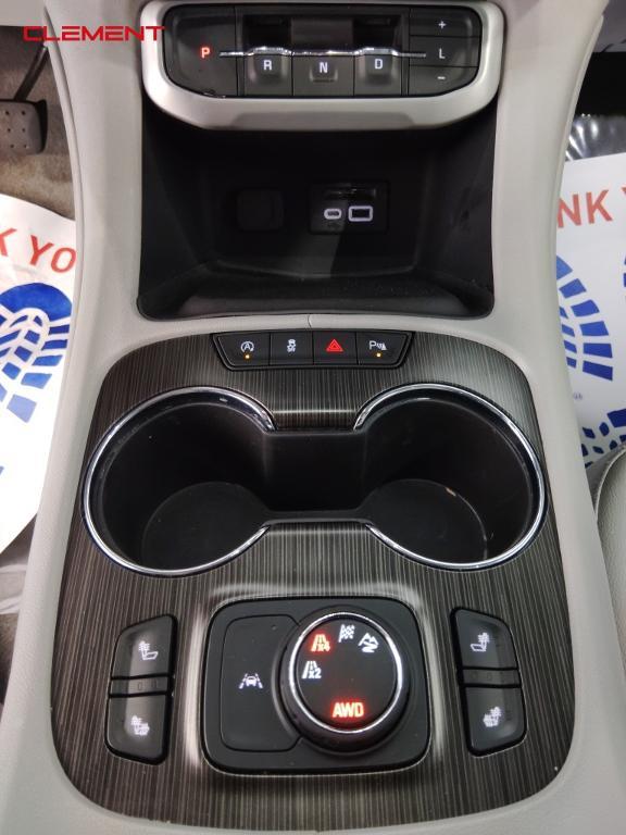 used 2023 GMC Acadia car, priced at $26,300