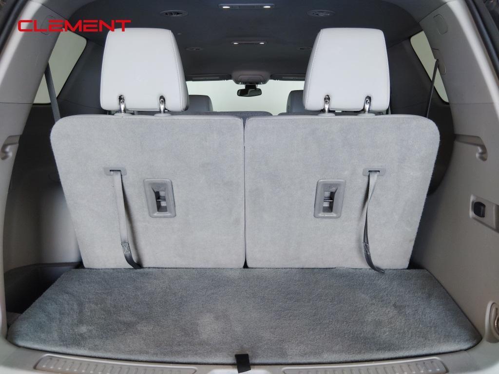 used 2023 GMC Acadia car, priced at $26,300
