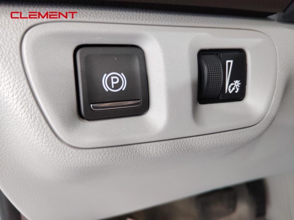 used 2023 GMC Acadia car, priced at $26,300