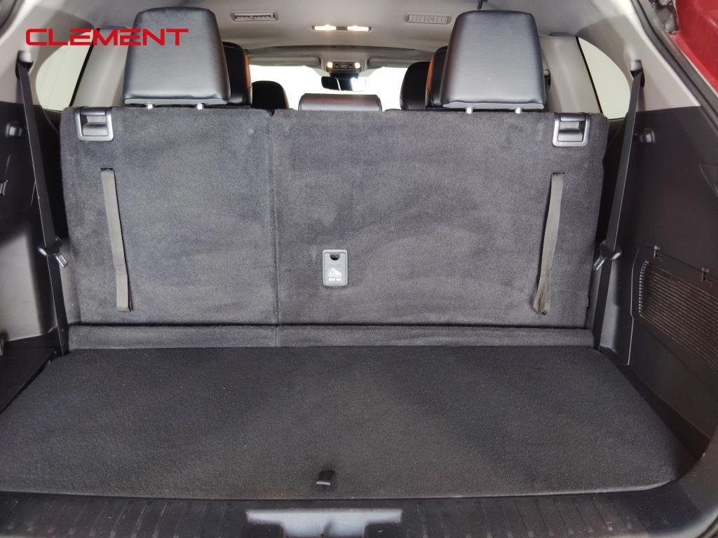 used 2023 Toyota Highlander car, priced at $36,800