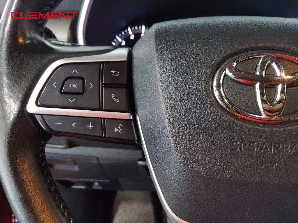 used 2023 Toyota Highlander car, priced at $36,800