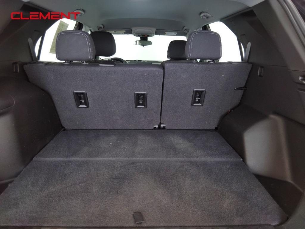 used 2021 Chevrolet Equinox car, priced at $17,300