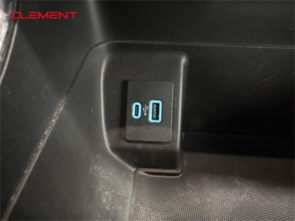used 2021 Ford F-150 car, priced at $37,950