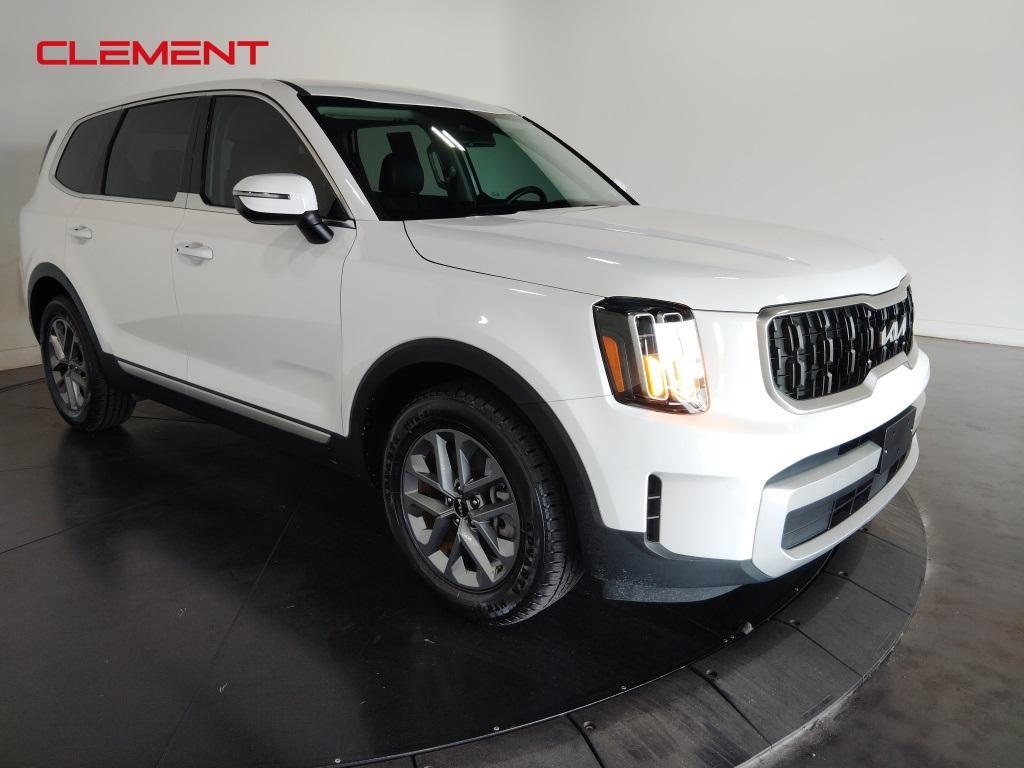 used 2024 Kia Telluride car, priced at $33,000