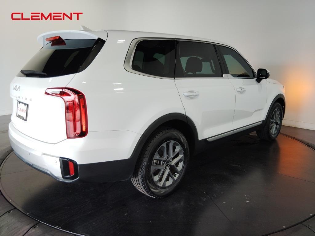 used 2024 Kia Telluride car, priced at $33,000