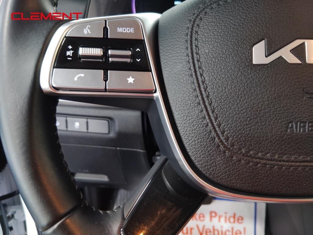 used 2024 Kia Telluride car, priced at $33,000