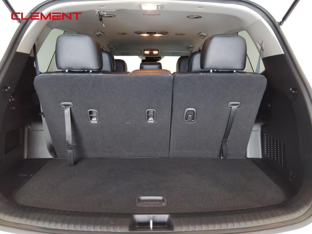 used 2024 Kia Telluride car, priced at $33,000