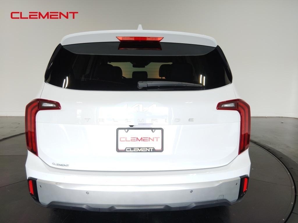used 2024 Kia Telluride car, priced at $33,000