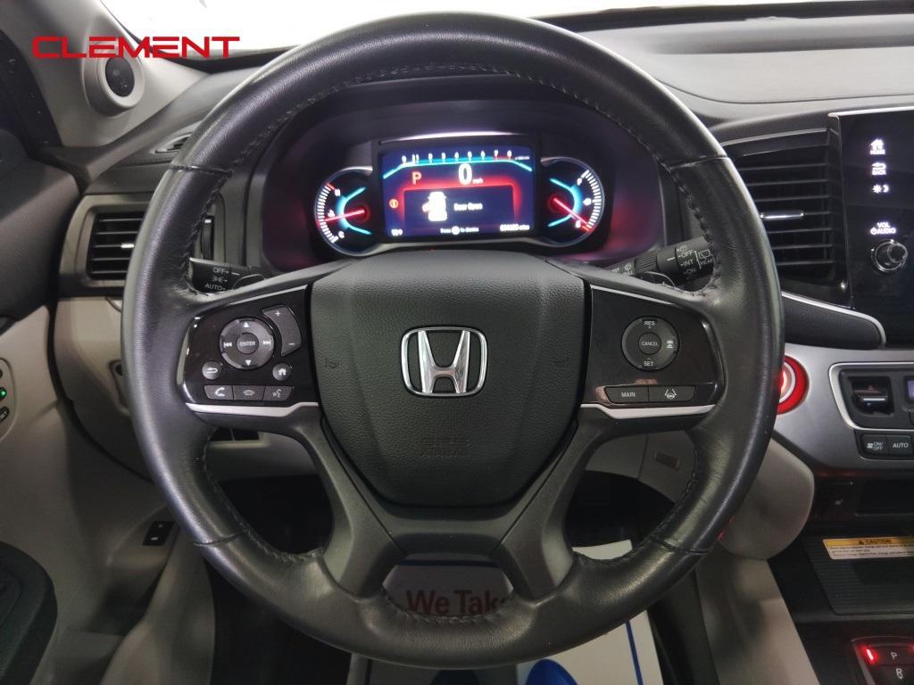 used 2022 Honda Pilot car, priced at $33,000
