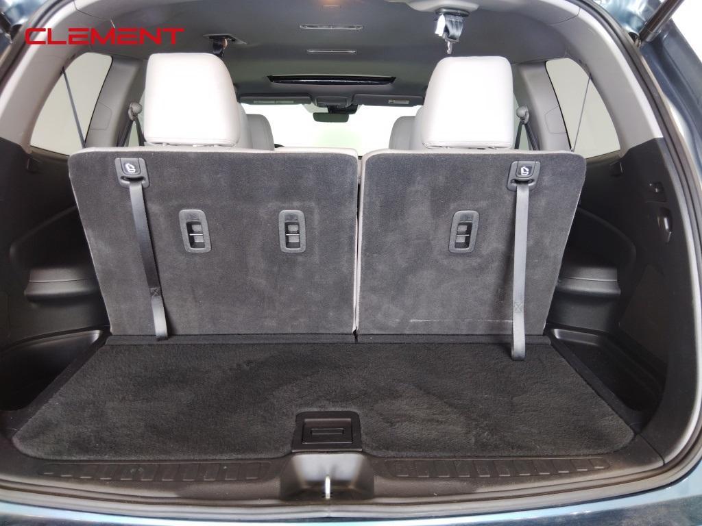 used 2022 Honda Pilot car, priced at $33,000