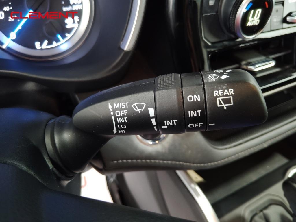 used 2023 Toyota Highlander Hybrid car, priced at $30,800